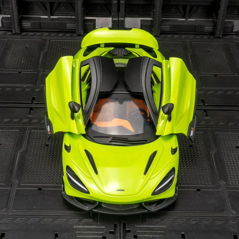 McLaren 765LT 1:24