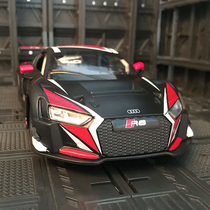Audi R8 LMS 1:24