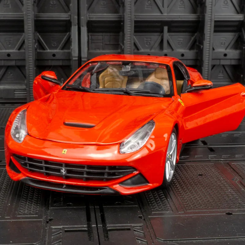 Ferrari F12 berlinetta 1:24  Bburago
