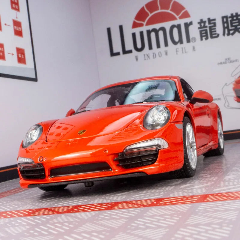 Porsche 911 1:24