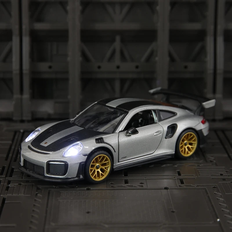 Porsche 911 GT2 RS 1:32