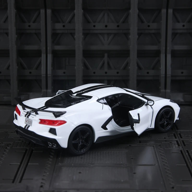 Chevrolet Corvette Stingray Coupe C8 1:24
