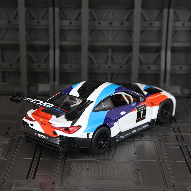 BMW M4 GT3 1:24