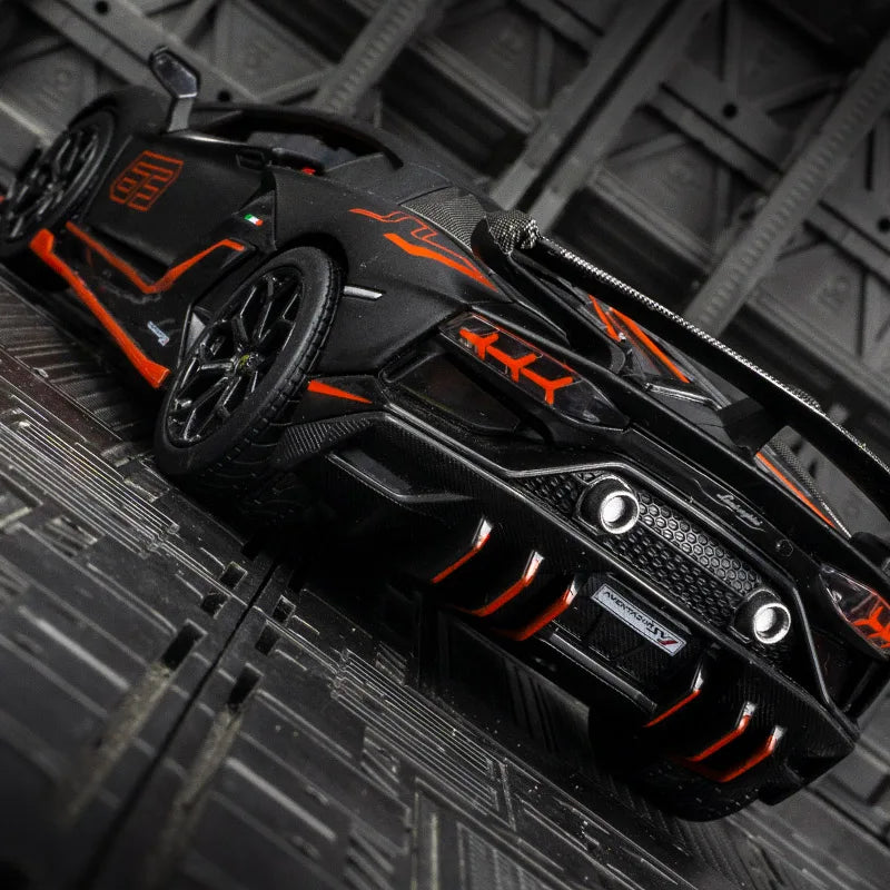 Lamborghini Aventado SVJ 1:24